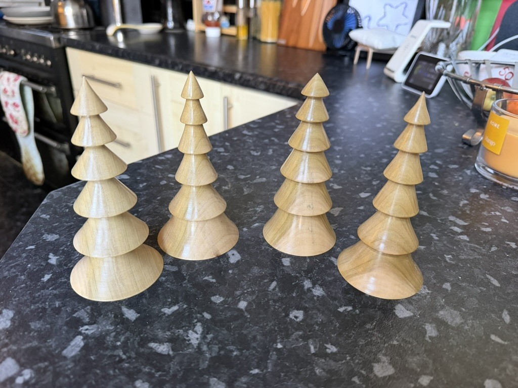 Tulipwood Nordic Tree, Wide