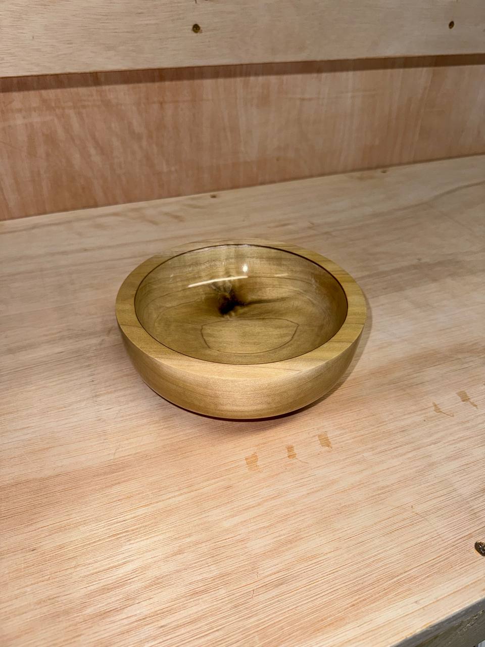 Side view showing the wide foot profile